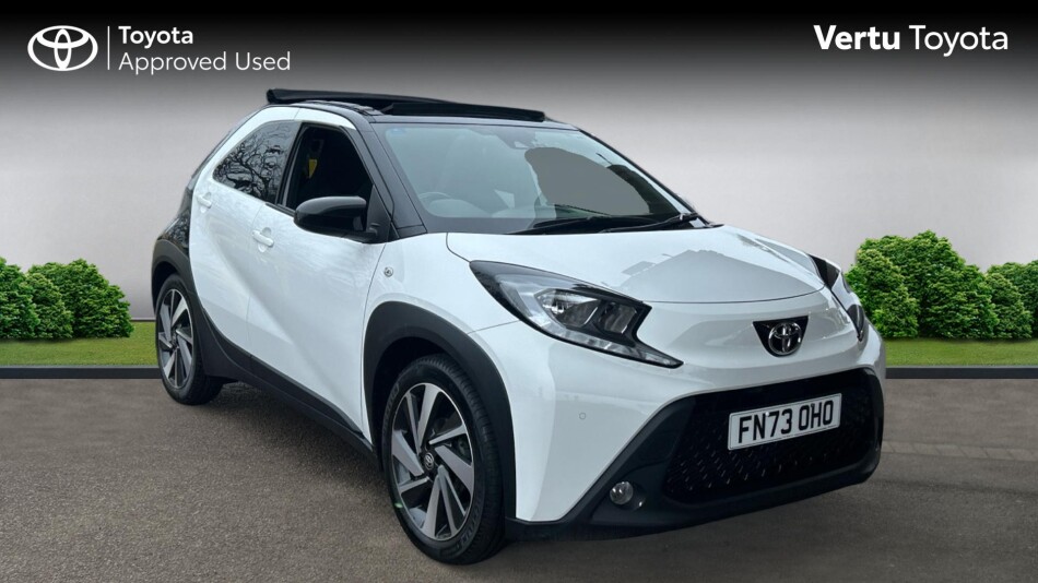 Toyota Aygo X 1.0 VVT-i Edge 5dr Auto Petrol Hatchback